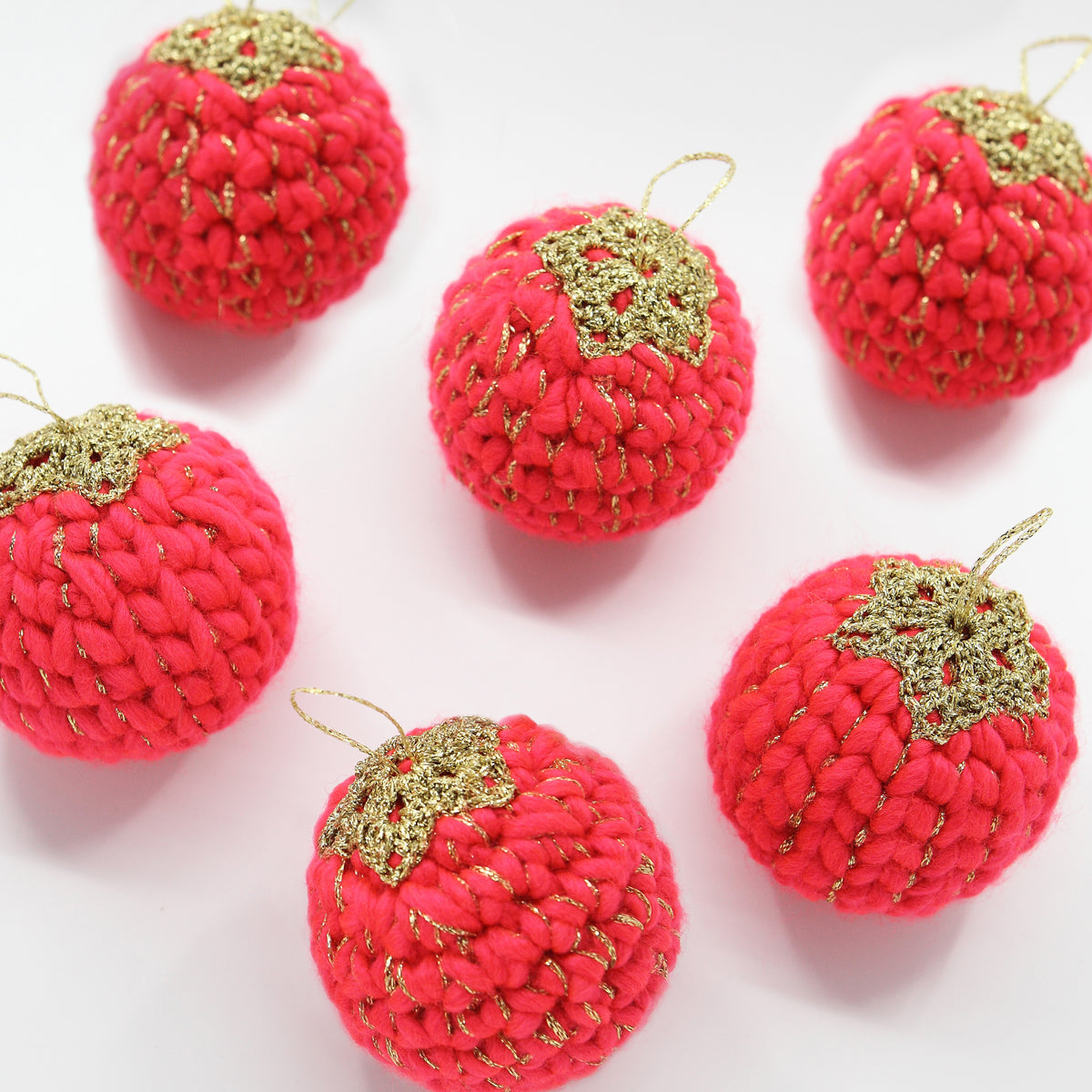 Kit Crochet - 6 Boules de noël rouge