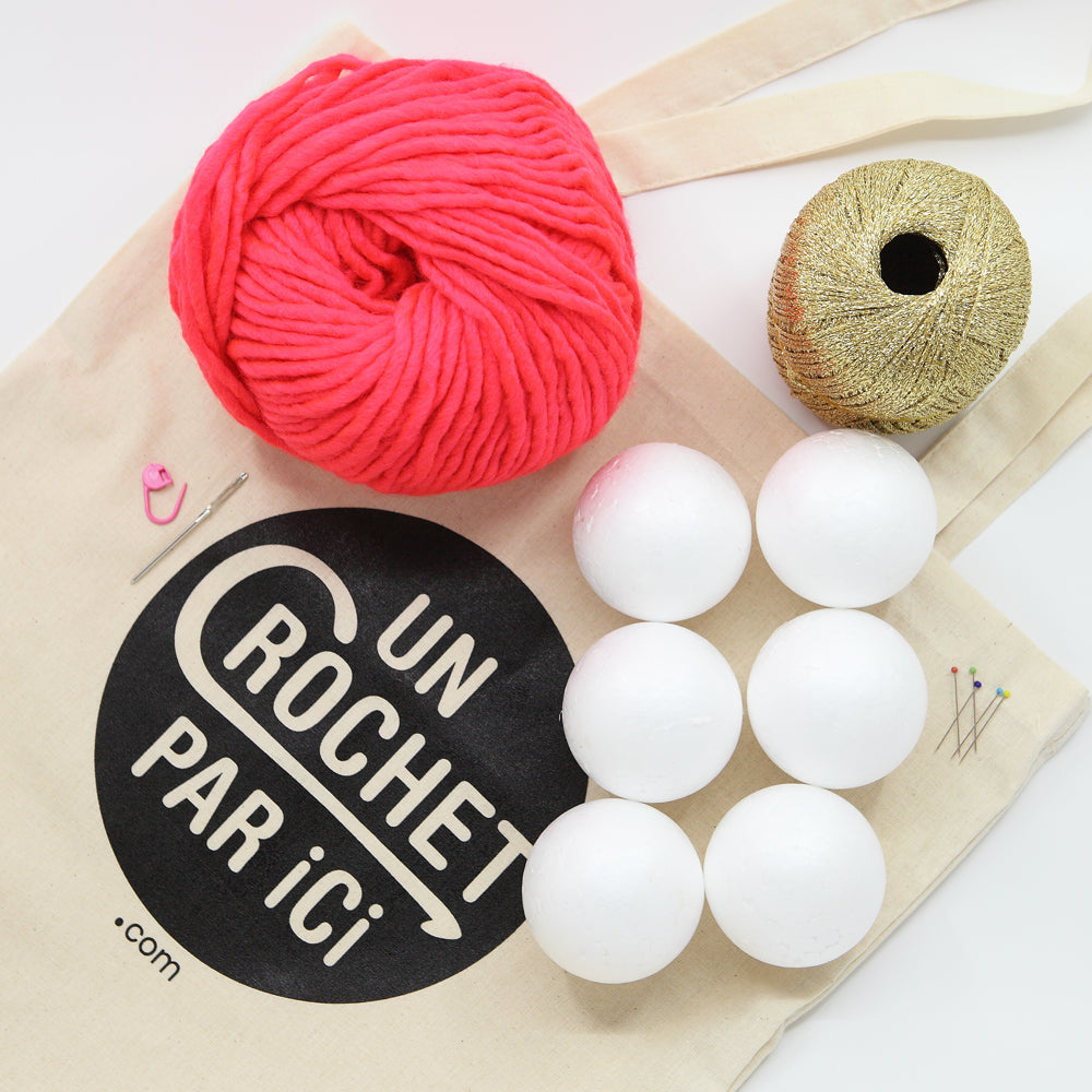Kit Crochet - 6 Boules de noël rouge