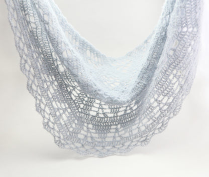 Kit crochet châle Un jour à Paris - coloris bleu - Un crochet par ici
