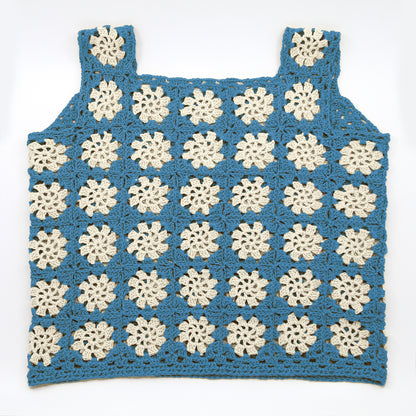 Top “Issime" à crocheter, Granny Square assemblés au fur et à mesure. Un création de la marque Un crochet par ici.