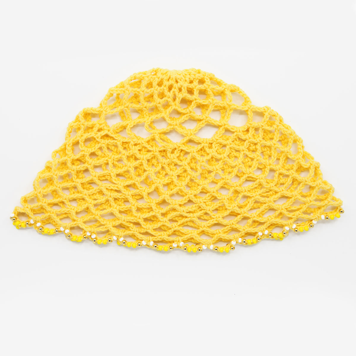 Kit crochet Bonnet résille - coloris jaune face - Un crochet par ici