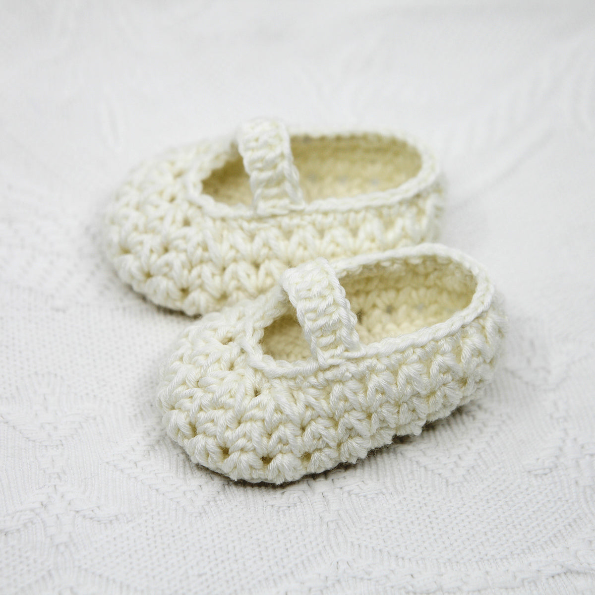 Kit Crochet Layette - Chaussons "Youpi"