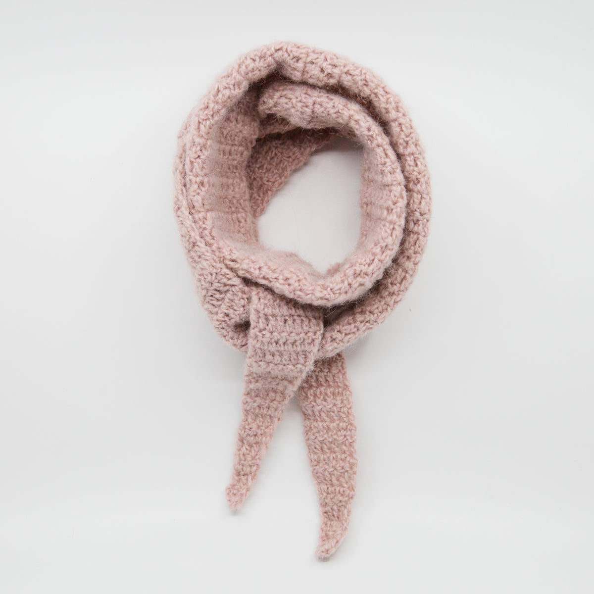 Kit crochet - Écharpe "Croissantine" - Coloris rose poudré - Un crochet par ici